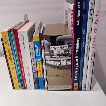 Doppelzimmer In Stuttgart-Birkach - Naehe Musicals Im Si-Zentrum, Messe, Flughafen, Uni Hohenheim Extérieur photo
